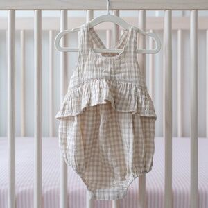 Quincy Mae Gingham Romper - Size 2-3Y